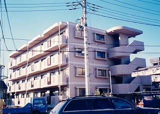 春花園弐番館