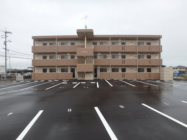 ラルゴ