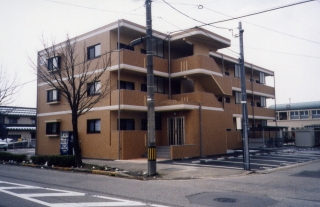 CONFORT−F