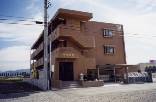アドラシオン坂井
