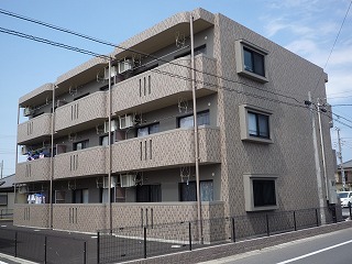 ニューポートマンション